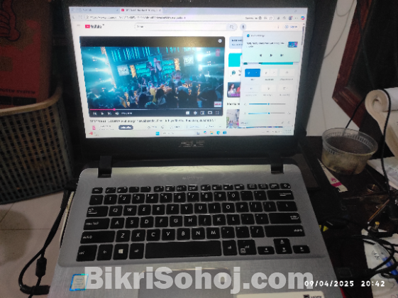 Asus